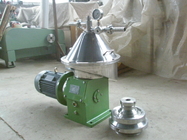 Bowl - shaped concentrated yeast separator with nozzle